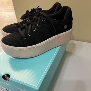 Martha Stewart x Skechers Plateau Sneakers Size 6.5 Medium